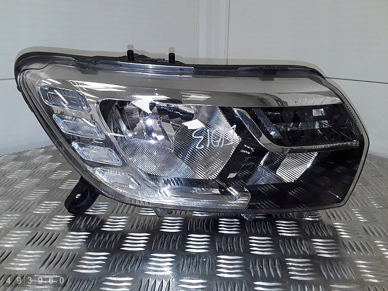 Frontscheinwerfer Dacia Logan 260104945 Rechts Scheinwerfer Headlight SCH2339300981dx