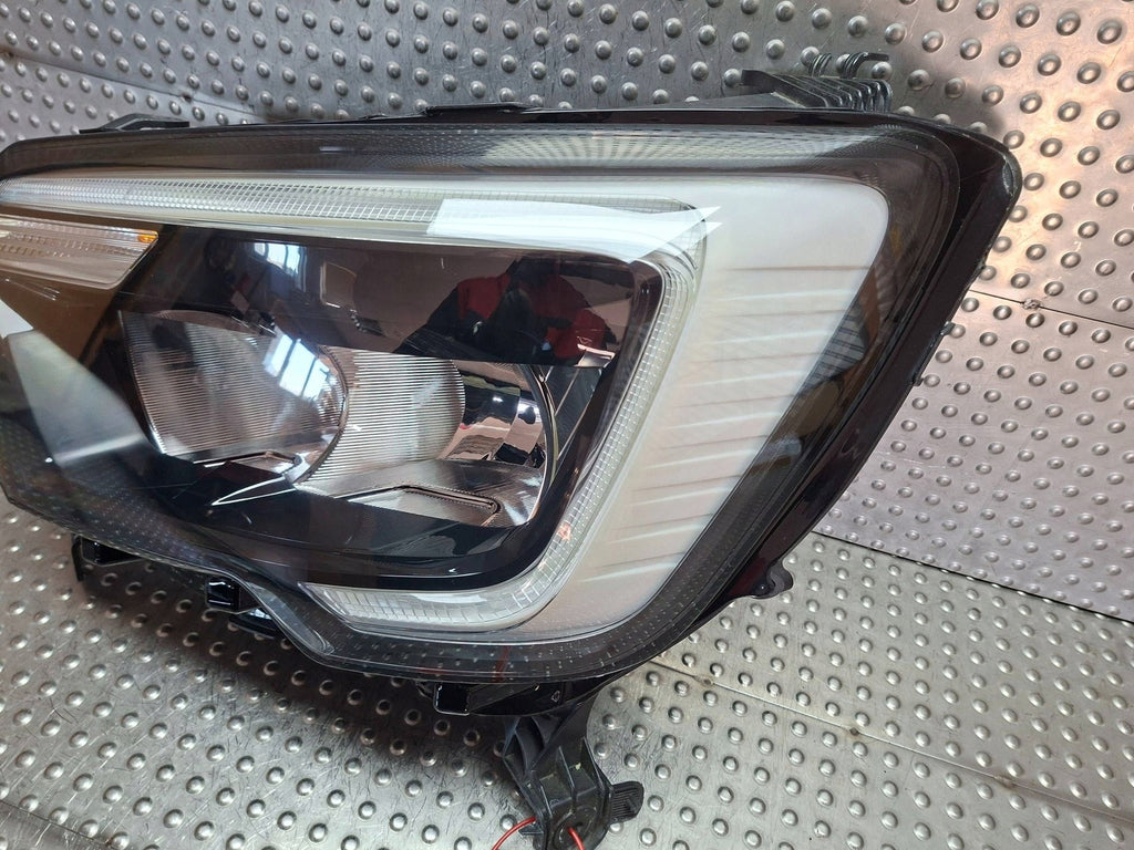 Frontscheinwerfer Renault Master III S26337825 260607867R Links Headlight SCH8549463257dd