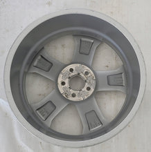 Laden Sie das Bild in den Galerie-Viewer, 1x Alufelge 18 Zoll 7.5&quot; 5x108 46ET 80000277 Volvo Rim Wheel
