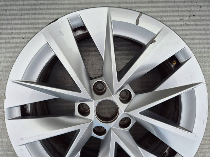 1x Alufelge 17 Zoll 7.0" 5x112 46ET Silber 5E3601025 Skoda Octavia 5e3 Iv FEL5140892740jp