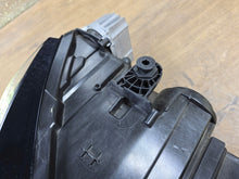 Laden Sie das Bild in den Galerie-Viewer, Frontscheinwerfer Seat Ateca 576941032B Full LED Rechts Scheinwerfer Headlight