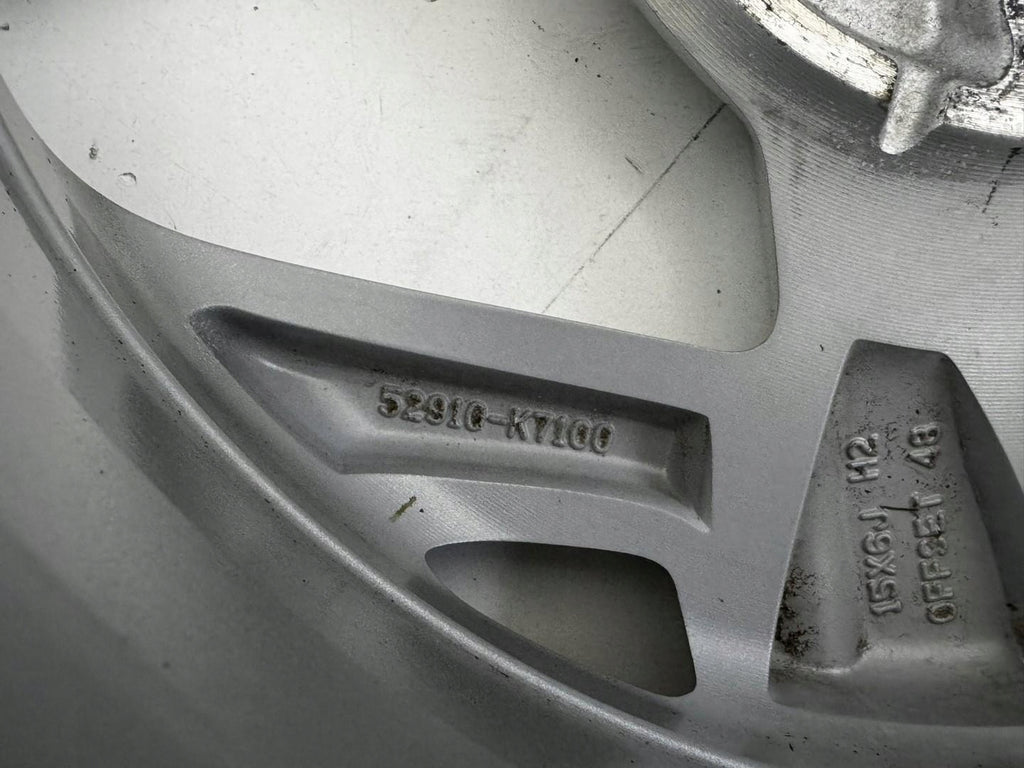 1x Alufelge 15 Zoll 6.0" 4x100 48ET 52910-K7100 Hyundai I10 Rim Wheel FEL8435925953ks