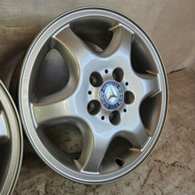 Laden Sie das Bild in den Galerie-Viewer, 4x Alufelge 16 Zoll 7.0" 5x112 37ET A2084010502 Mercedes-Benz Cla Clk Slc Slk FEL7007561315nr