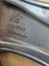 Laden Sie das Bild in den Galerie-Viewer, 1x Alufelge 17 Zoll 7.0" 5x108 45ET Glanz Grau JX7J-1007-D1A Ford Focus Mg FEL1943863942we
