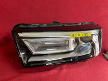 Laden Sie das Bild in den Galerie-Viewer, Frontscheinwerfer Audi Q5 80A941005 Xenon Links Scheinwerfer Headlight SCH8165062213ax