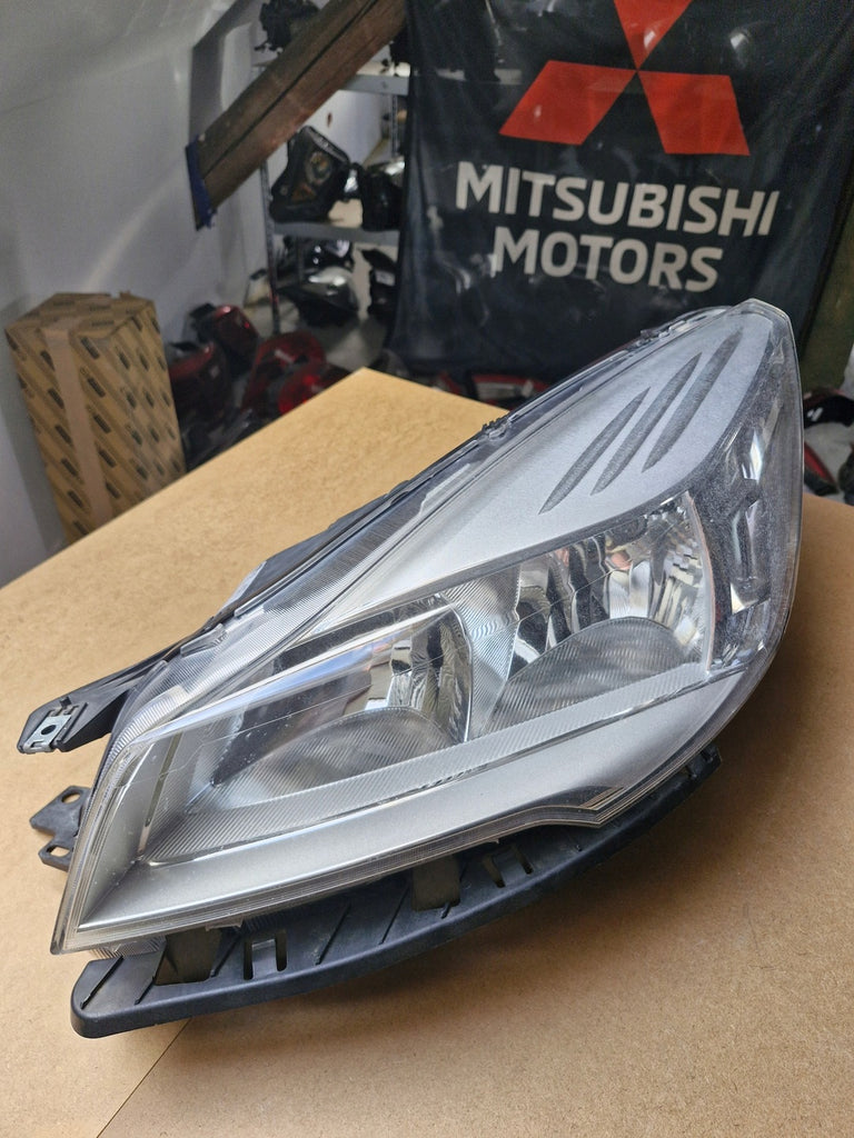 Frontscheinwerfer Ford Kuga CV44-13W030-AE Links Scheinwerfer Headlight SCH8479621385hy