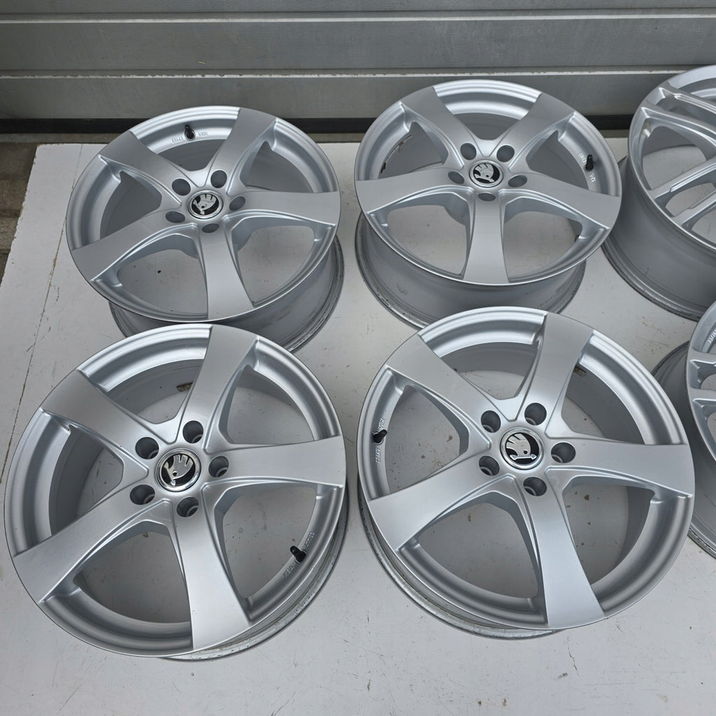 4x Alufelge 17 Zoll 7.0" 5x112 38ET 3G0601025AB Skoda Superb III Octavia Kodiaq FEL5467539656ww