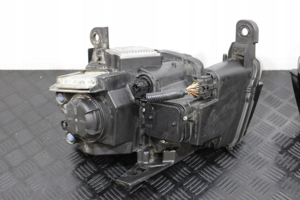 Frontscheinwerfer Jeep Grand Cherokee Wk2 68144708AG 68144709AG LED Ein Satz SCH4316480486wa