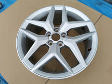 Load image into Gallery viewer, 1x Alufelge 17 Zoll 7.0&quot; 5x100 51ET Glanz Silber 6F0601025C Seat Ibiza V