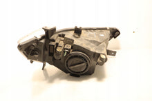 Laden Sie das Bild in den Galerie-Viewer, Frontscheinwerfer Mitsubishi Colt VI I 214-1194L Ein Stück (Rechts oder Links)