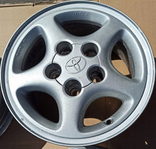 Load image into Gallery viewer, 4x Alufelge 14 Zoll 5x100 45ET Glanz Silber Toyota Rim Wheel FEL8708397397qg