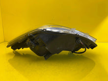 Load image into Gallery viewer, Frontscheinwerfer Toyota Yaris LED Ein Stück (Rechts oder Links) Headlight SCH2009033660ld