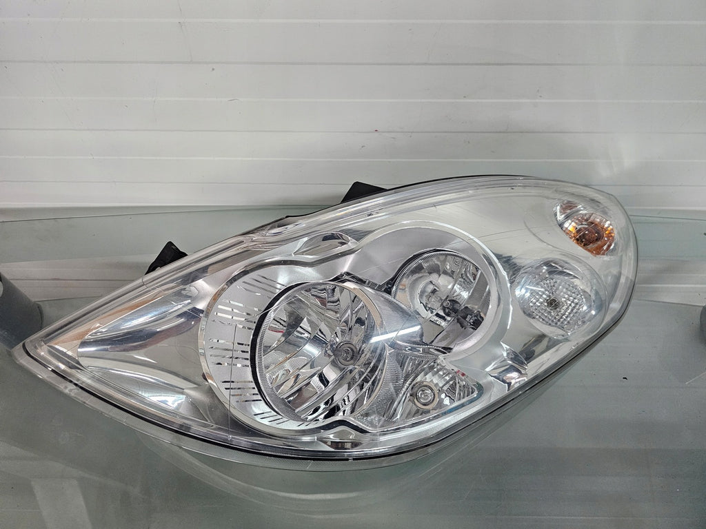 Frontscheinwerfer Renault Master III Links Scheinwerfer Headlight