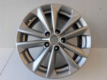 Laden Sie das Bild in den Galerie-Viewer, 1x Alufelge 17 Zoll 7.0" 5x114.3 40ET Glanz Silber Nissan Qashqai Rim Wheel FEL8693747083gr