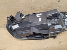 Laden Sie das Bild in den Galerie-Viewer, Frontscheinwerfer Ford Fiesta H1BB-13E015-CE full LED Links Headlight SCH2549165744zh