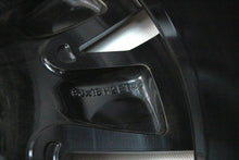 Laden Sie das Bild in den Galerie-Viewer, 1x Alufelge 18 Zoll 8.0" 5x112 760601025M VW Touareg Rim Wheel FEL5416412225av