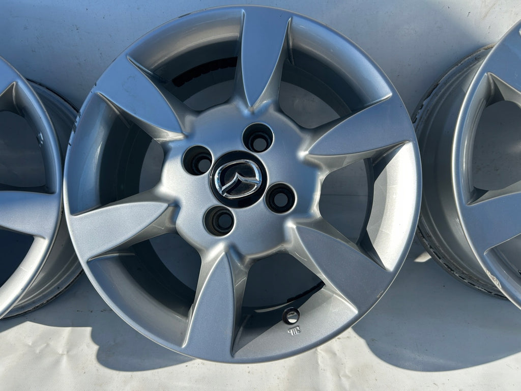4x Alufelge 14 Zoll 6.0" 4x100 45ET Glanz DP74V3810 Mazda Rim Wheel FEL9729820537qx