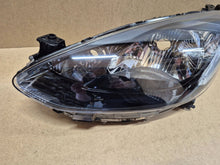Laden Sie das Bild in den Galerie-Viewer, Frontscheinwerfer Mazda 2 DG8051040 Links Scheinwerfer Headlight SCH2135030985wl