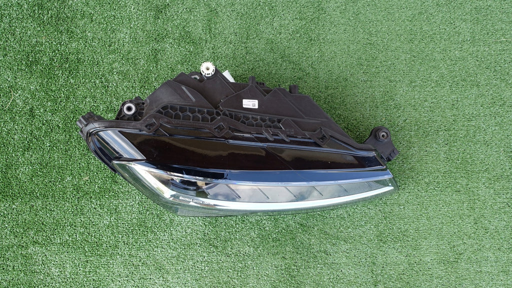 Frontscheinwerfer Skoda Superb III 3V1941016D LED Rechts Scheinwerfer Headlight SCH2668203673fa