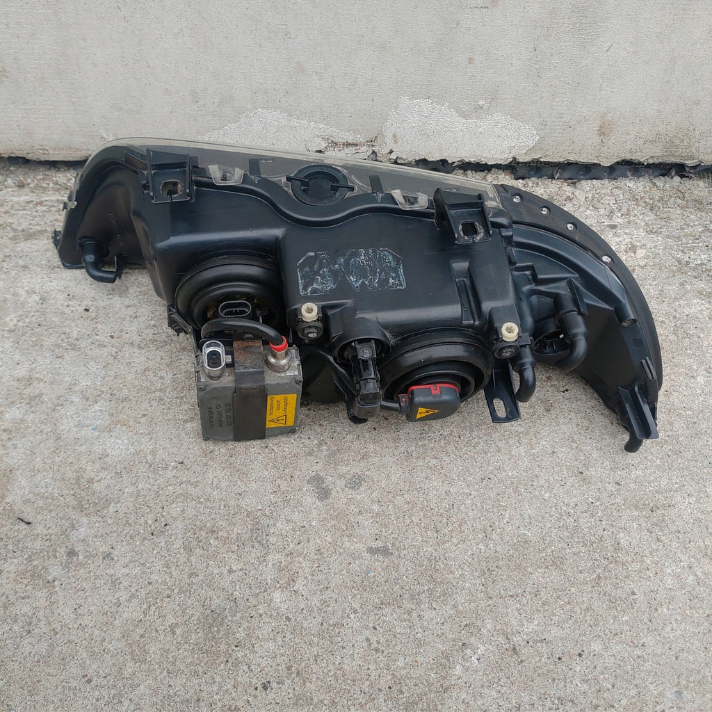 Frontscheinwerfer BMW E39 Xenon Ein Satz Scheinwerfer Headlight SCH2199576445em