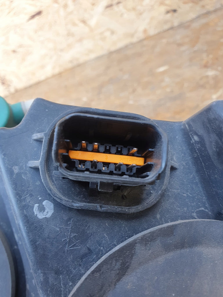Frontscheinwerfer Renault Master III 260105856R Rechts Scheinwerfer Headlight SCH8745185111re