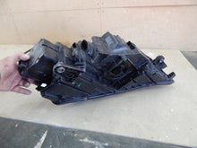 Laden Sie das Bild in den Galerie-Viewer, Frontscheinwerfer Skoda Octavia III 5E1941015F Full LED Links Headlight SCH1908148793dr