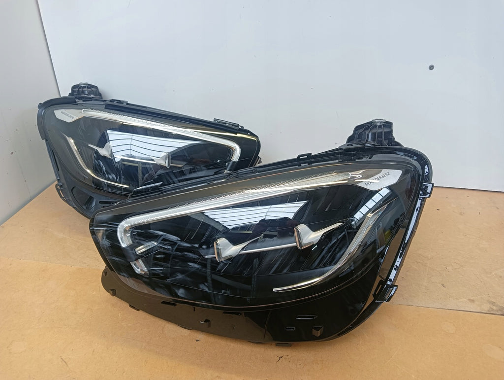 Frontscheinwerfer Mercedes-Benz A2139060805 A2139060705 LED Rechts oder Links