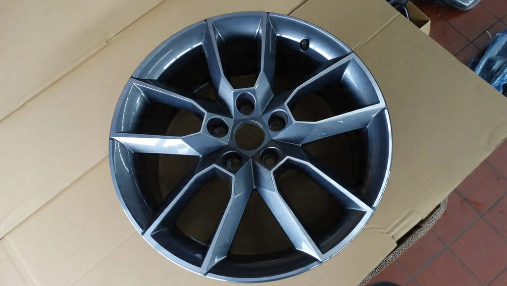 1x Alufelge 18 Zoll 5E0601025AJ Skoda Octavia Iii Rim Wheel
