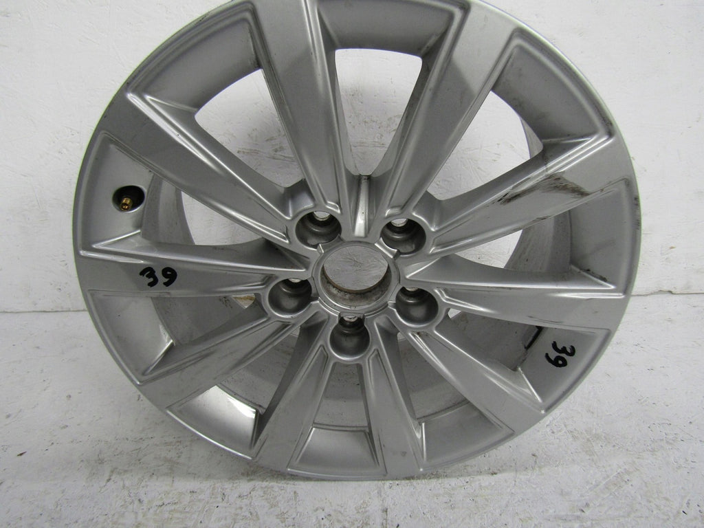 1x Alufelge 16 Zoll 7.0" 5x112 40ET 8V0601025BD Audi A3 Rim Wheel
