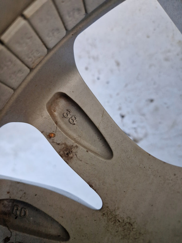 1x Alufelge 17 Zoll 7.5" 6x139.7 38ET 456789 Mitsubishi Pajero Rim Wheel