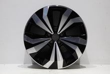 Load image into Gallery viewer, 1x Alufelge 17 Zoll 6.5&quot; 5x100 2FM601025AJ VW T-Cross Rim Wheel