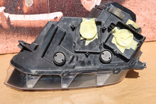 Load image into Gallery viewer, Frontscheinwerfer VW Amarok 2H3941032 Xenon Rechts Scheinwerfer Headlight SCH8582980088ae