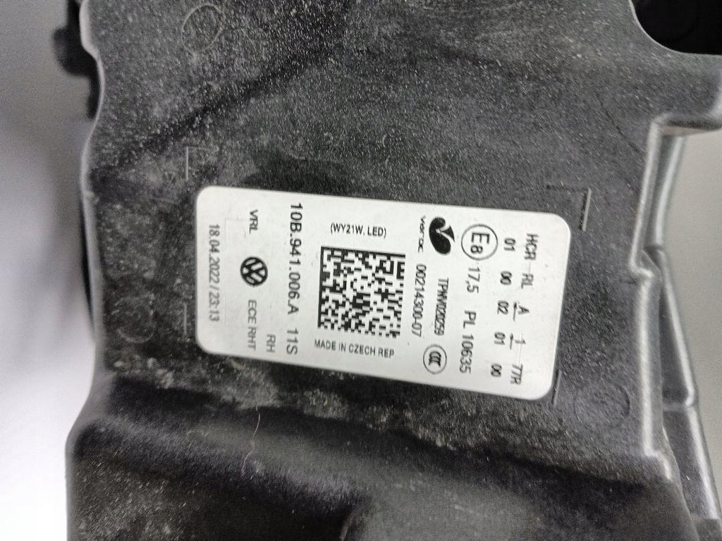 Frontscheinwerfer VW 10B941006A LED Rechts Scheinwerfer Headlight SCH6673076814qe