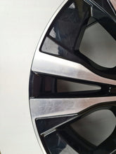 Laden Sie das Bild in den Galerie-Viewer, 1x Alufelge 18 Zoll 7.5&quot; 5x108 50 5ET 32327081 Volvo Rim Wheel
