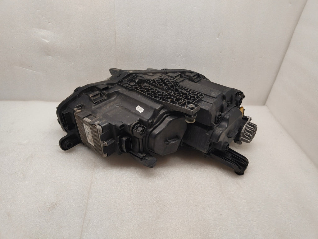 Frontscheinwerfer VW Passat B8 3G1941081P LED Ein Stück (Rechts oder Links) SCH7553831989ot