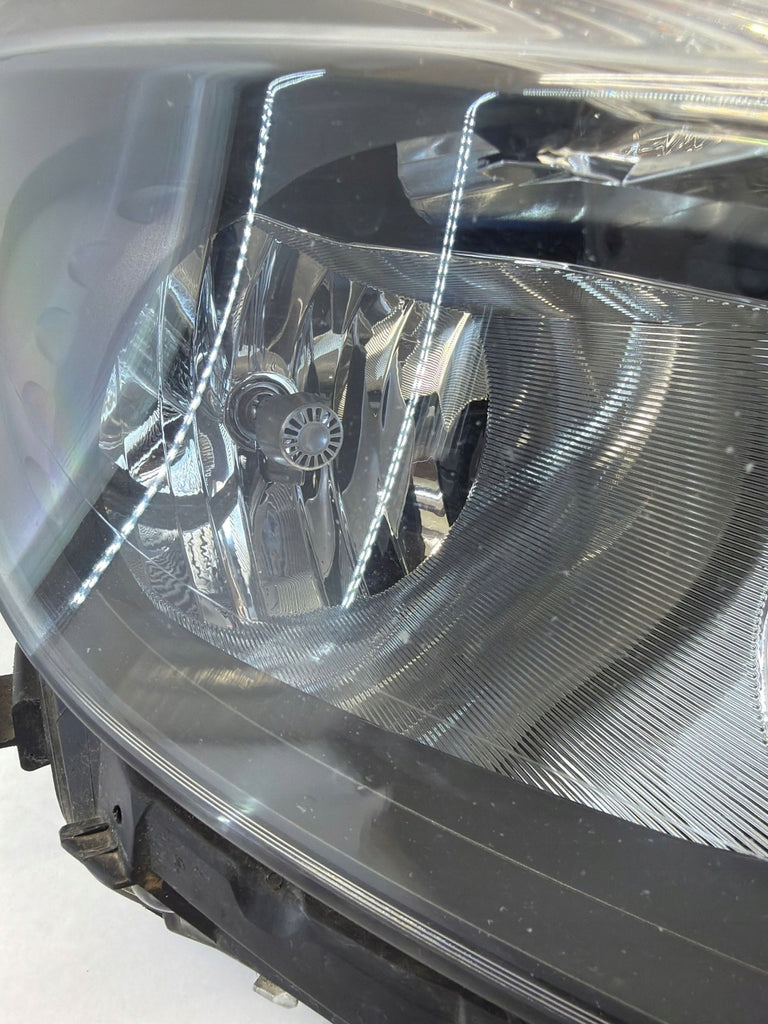 Frontscheinwerfer Mercedes-Benz W176 A1768200461 Rechts Scheinwerfer Headlight SCH9355413430fr