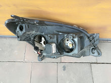 Laden Sie das Bild in den Galerie-Viewer, Frontscheinwerfer Opel Astra 13239288LH Links Scheinwerfer Headlight SCH9342617027di