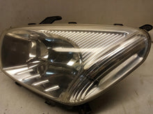 Laden Sie das Bild in den Galerie-Viewer, Frontscheinwerfer Toyota Rav 4 II Links Scheinwerfer Headlight SCH9847544484wn