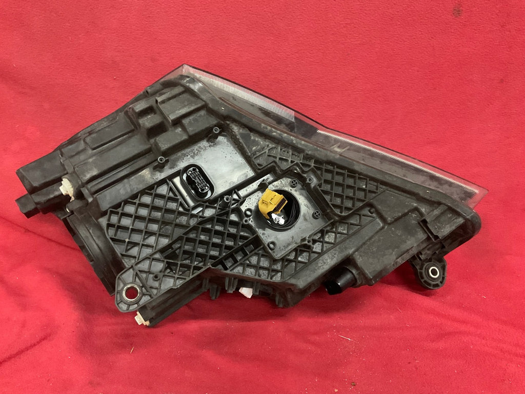 Frontscheinwerfer Skoda Superb III 3V1941016A 3V1941018A Xenon Rechts Headlight