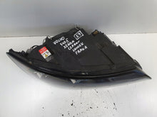 Load image into Gallery viewer, Frontscheinwerfer Volvo S40 II 30698878 Xenon Rechts Scheinwerfer Headlight SCH1958502654yk