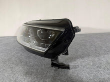 Laden Sie das Bild in den Galerie-Viewer, Frontscheinwerfer Skoda Octavia IV 5E4941016 LED Rechts Scheinwerfer Headlight SCH9629631798mb