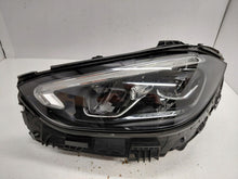 Laden Sie das Bild in den Galerie-Viewer, Frontscheinwerfer Mercedes-Benz W206 A2069068104 Links Scheinwerfer Headlight SCH2962296379kg