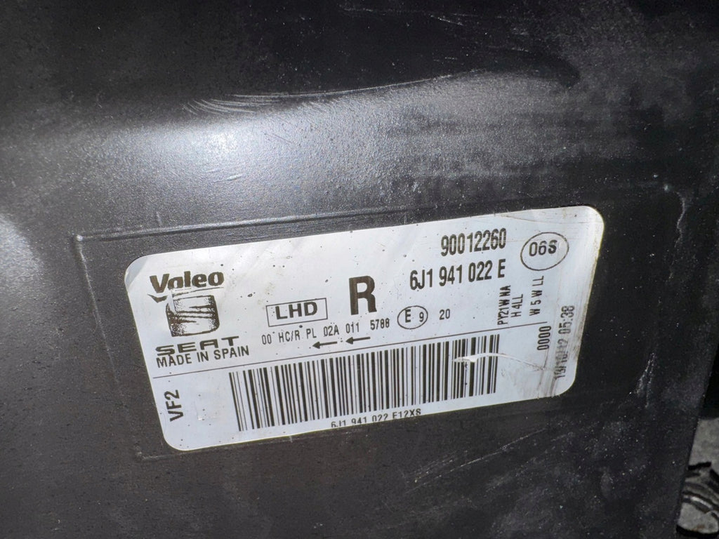 Frontscheinwerfer Seat Ibiza IV 6J1941022E LED Ein Stück (Rechts oder Links) SCH8601126213gp