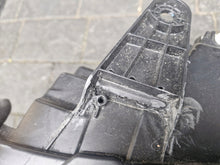 Laden Sie das Bild in den Galerie-Viewer, Frontscheinwerfer Renault Megane 260601764R Links Scheinwerfer Headlight SCH4346695671bg