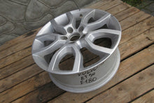 Laden Sie das Bild in den Galerie-Viewer, 1x Alufelge 17 Zoll 7.0&quot; 5x108 50ET Volvo Rim Wheel