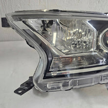 Laden Sie das Bild in den Galerie-Viewer, Frontscheinwerfer Ford Ranger JB3B13D1545J Links Scheinwerfer Headlight SCH8150543431pa