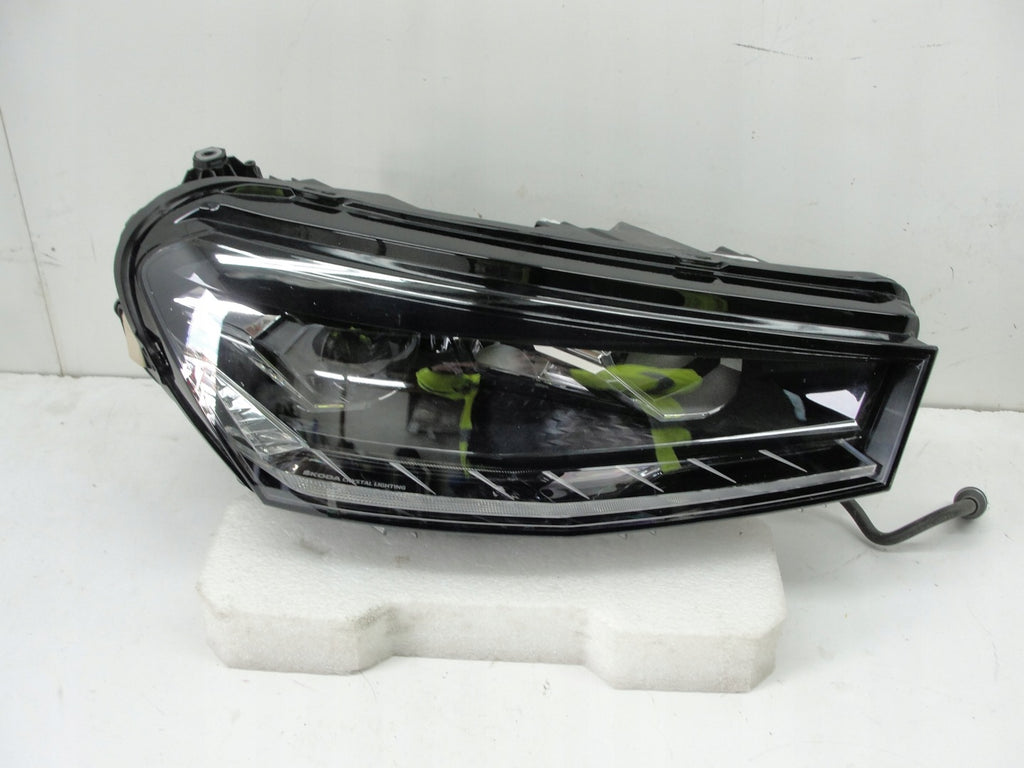 Frontscheinwerfer Skoda Fabia IV 6VB941016A Full LED Rechts Headlight SCH1078689061zu