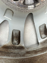 Load image into Gallery viewer, 1x Alufelge 20 Zoll 8.5" 5x120 47ET CK5M1007EA Land Rover Rim Wheel FEL3835825425el