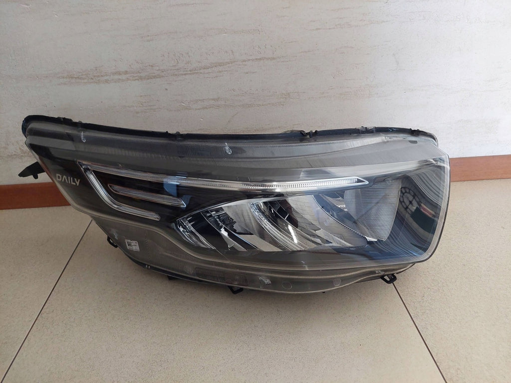 Frontscheinwerfer Iveco Daily I 5802711799 5802711800 LED Ein Satz Headlight SCH7495216195et