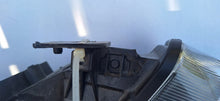 Load image into Gallery viewer, Frontscheinwerfer Ford Focus NX7B-13E014-CD Rechts Scheinwerfer Headlight SCH7741193690fn